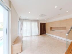 Mountbatten Road (D15), Semi-Detached #576975281
